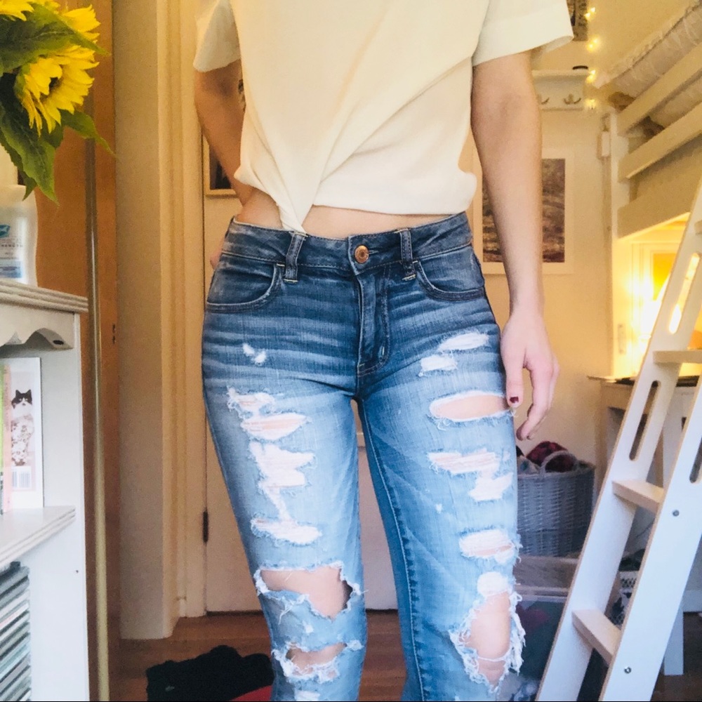 American eagle ripped light jegging jeans 2